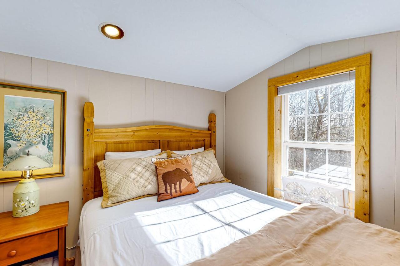 Pine Woods Cabin Мак-Генри Экстерьер фото