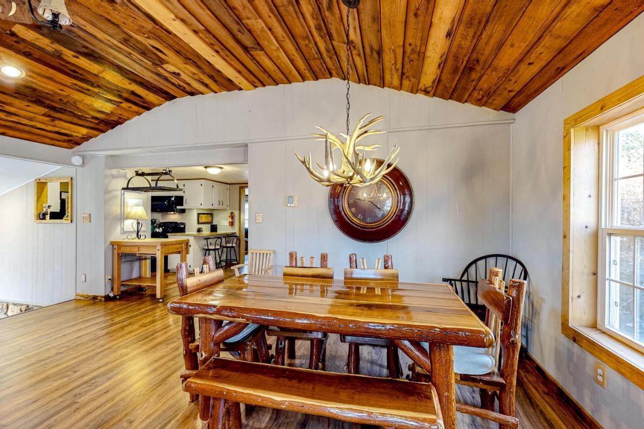 Pine Woods Cabin Мак-Генри Экстерьер фото